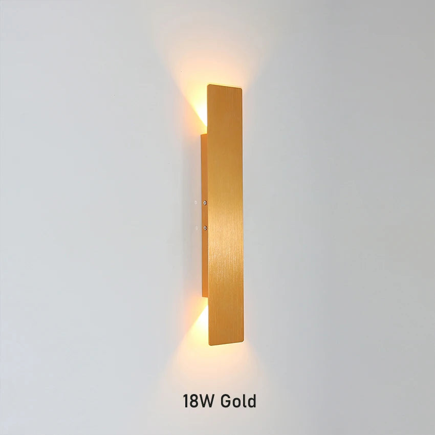 Sleek Dual-Beam Wall Lamp