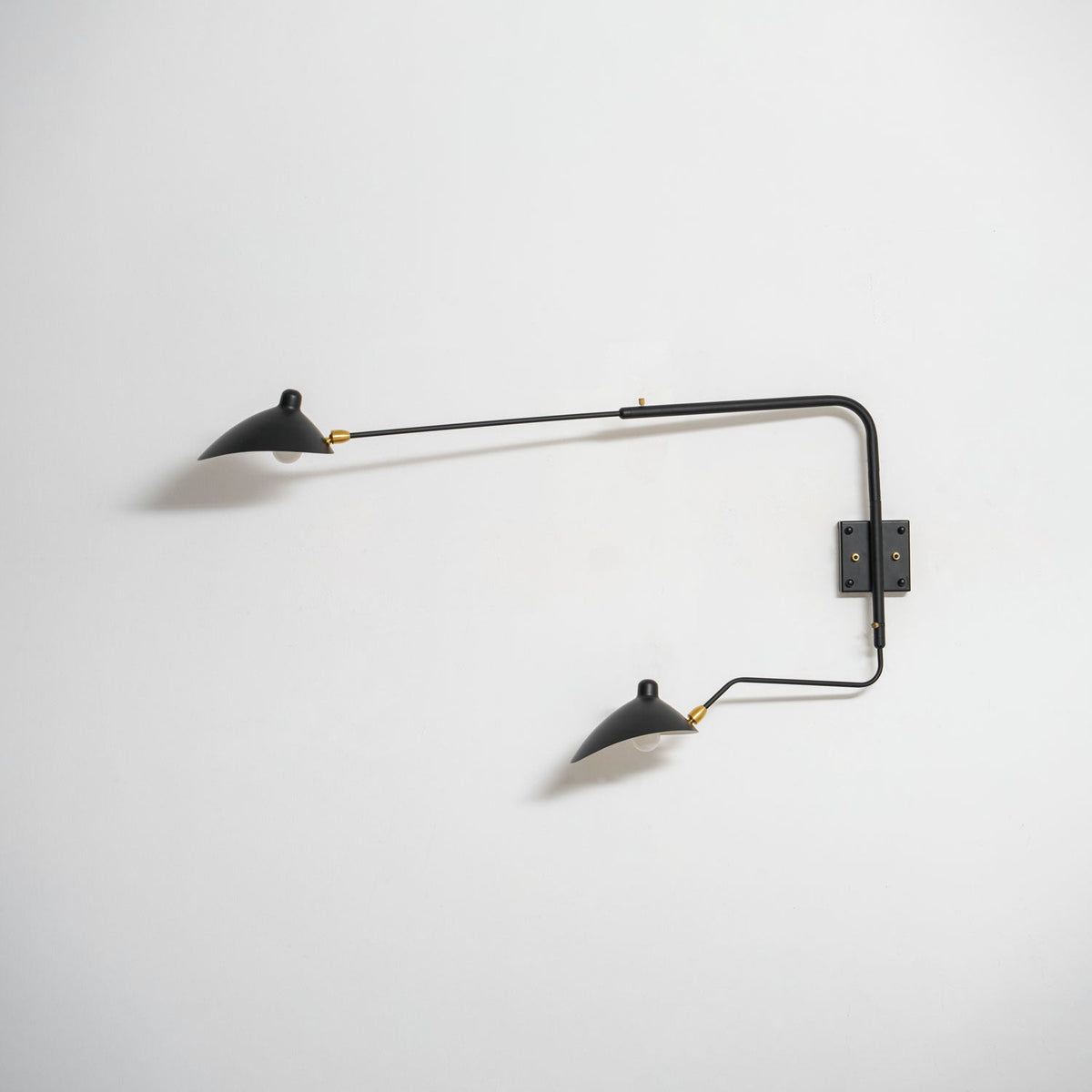 Articulated Arm Contemporary Design Wall Sconce
