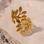 Load image into Gallery viewer, Elegant Floral Wrap Wring
