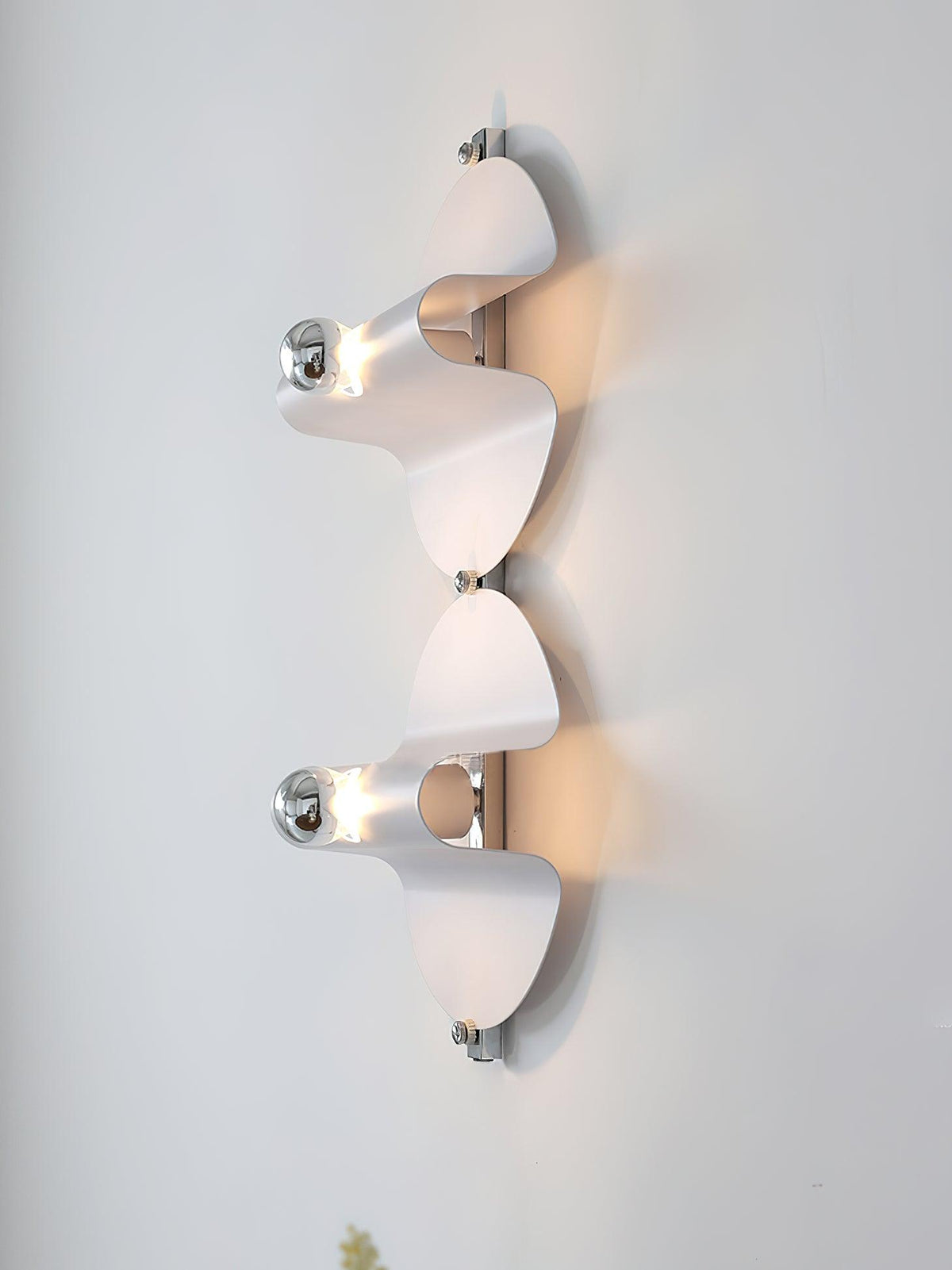 Sculptural Metal Nordic Inspired Wall Lamp