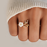 Load image into Gallery viewer, Wildflower Ring Shell Crystal Petal Ring
