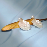Load image into Gallery viewer, Seashell Shiny Pearl Dangle Seashell Earrings
