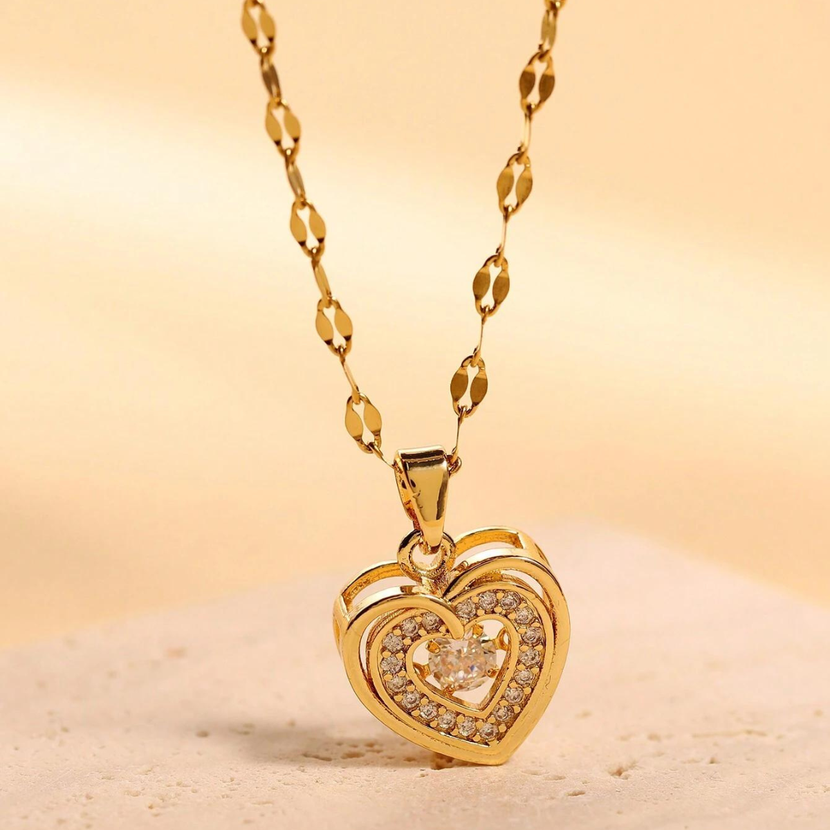 Love heart pendant double layered necklace