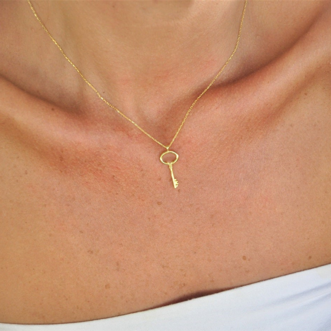 Gold Key Pendant Lock Necklace