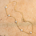 Load image into Gallery viewer, Zirconia Flower Bracelet Minimalist Bracelet
