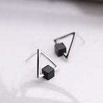 Load image into Gallery viewer, Geometric Triangle Black Cube Earrings

