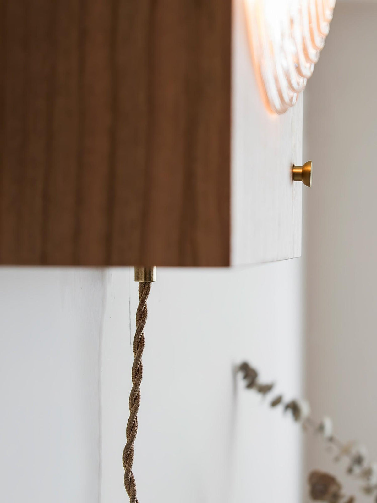 Circular Glass Vintage Inspired Wall Sconce