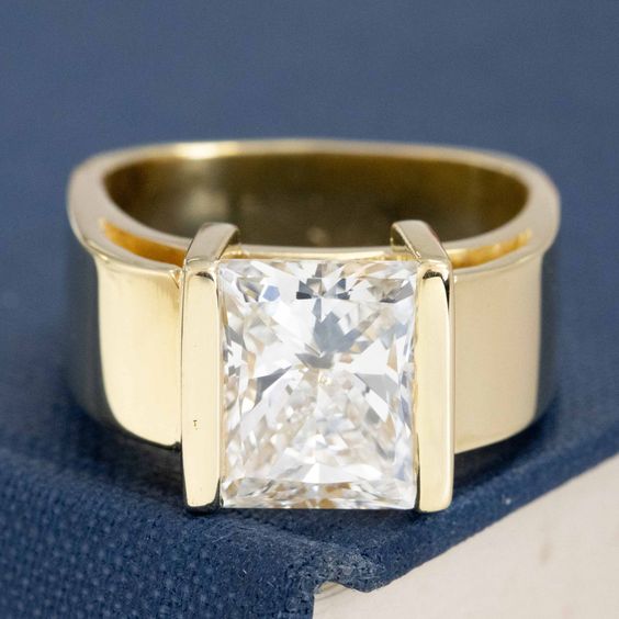 Dainty Vintage Statement Ring