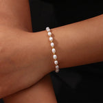 Load image into Gallery viewer, Adjustable Gold Accented Pearl Bracelet
