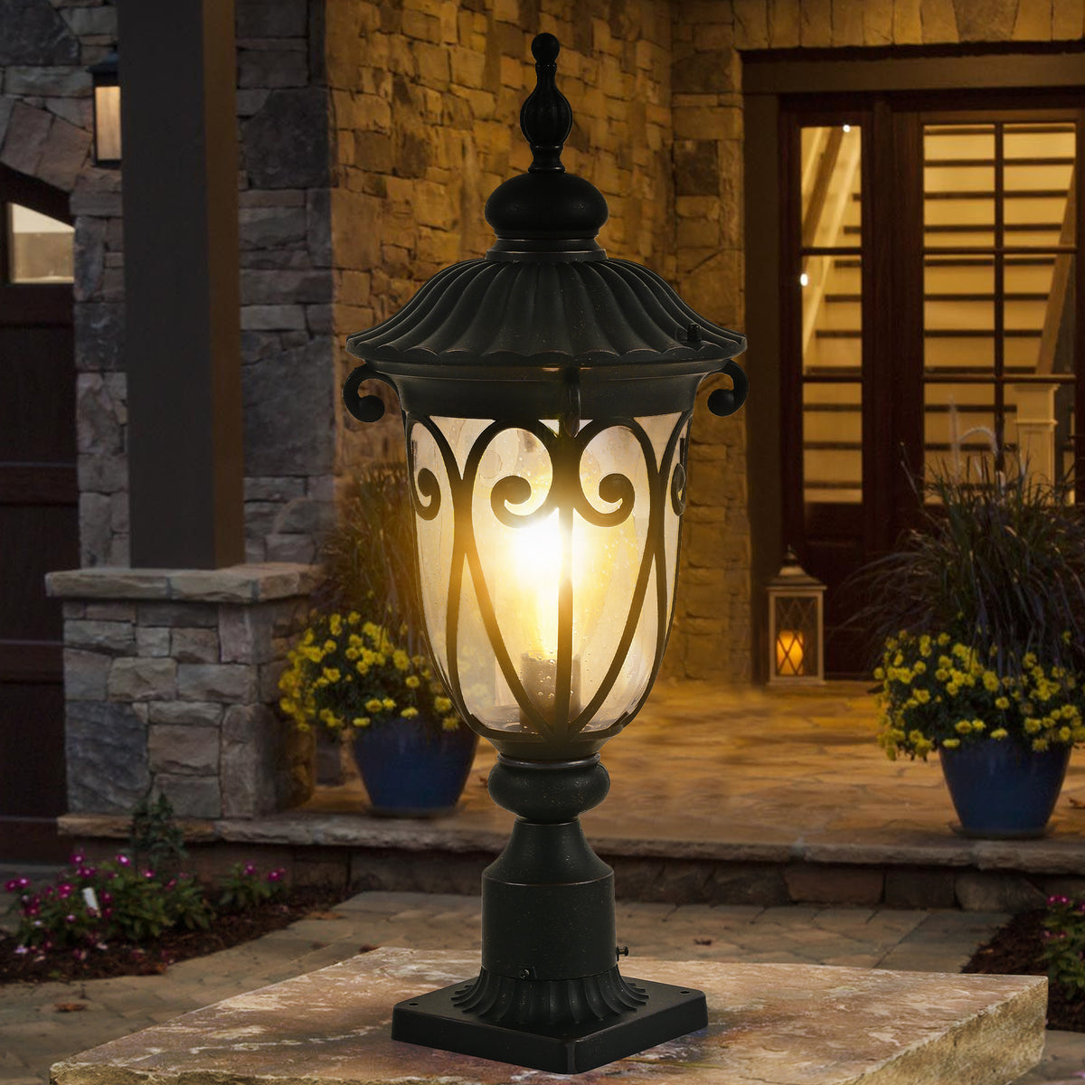 AESTIN'S DECOR Outdoor Light Single Vintage Black Outdoor Post Lantern