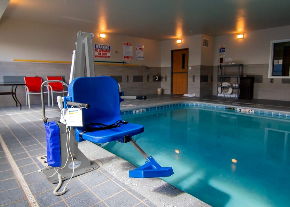 AQUA CREEK Admiral Pool Lift - F-ADMRL