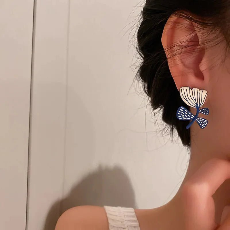 Artistic blue & white floral earrings