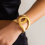 Load image into Gallery viewer, Chunky Spiral Cuff Bracelet
