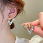 Load image into Gallery viewer, The Vinclair Earrings
