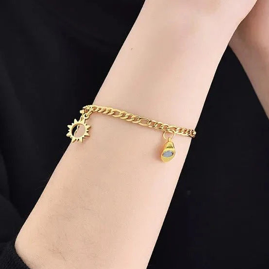 Couples magnetic heart sun moon bracelet set 433654