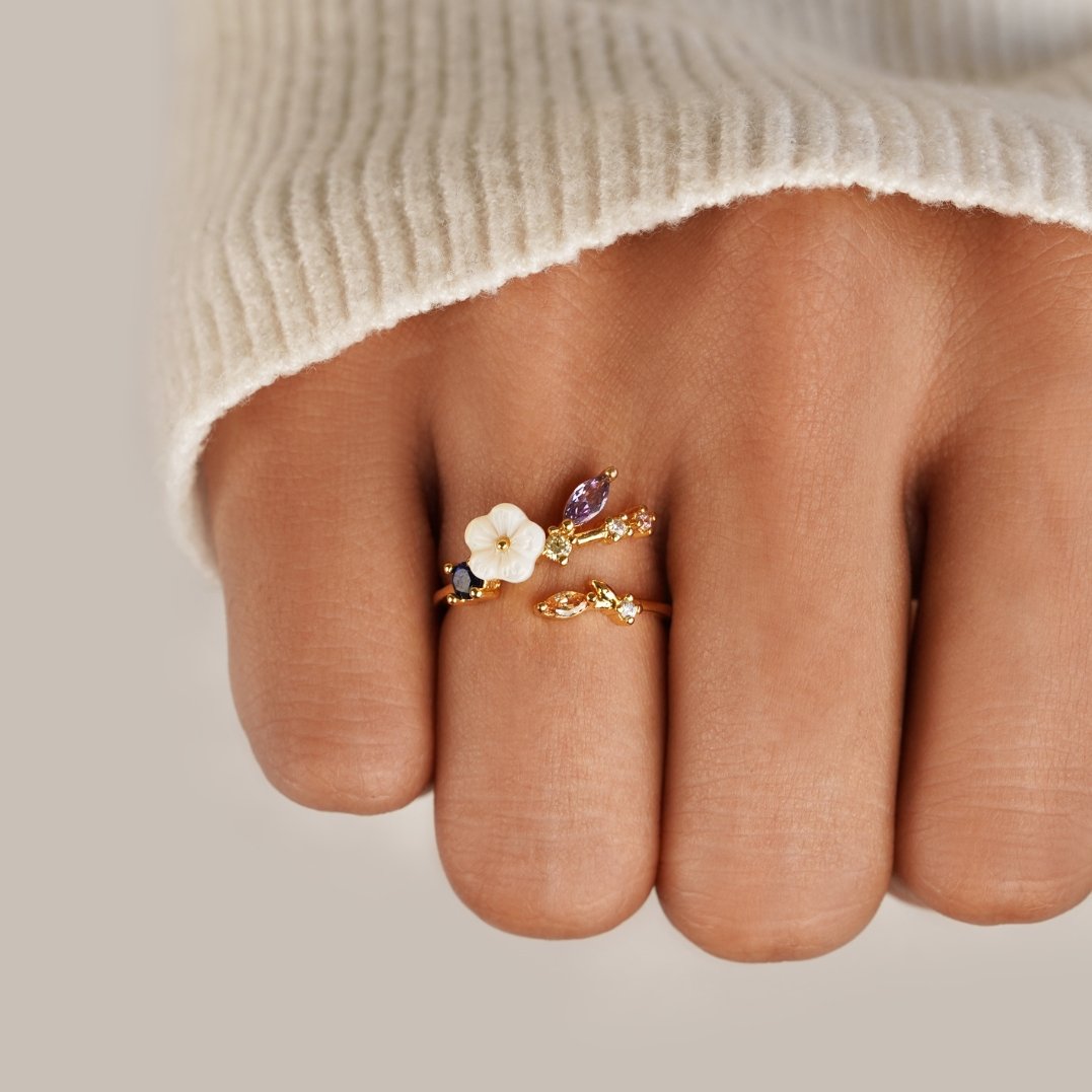 Leah Crystal White Floral Gold Ring