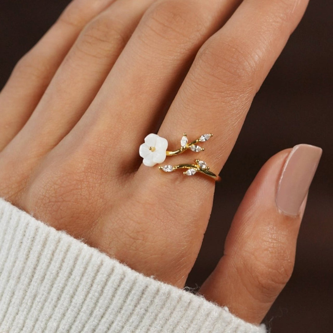 Wildflower Ring Shell Crystal Petal Ring