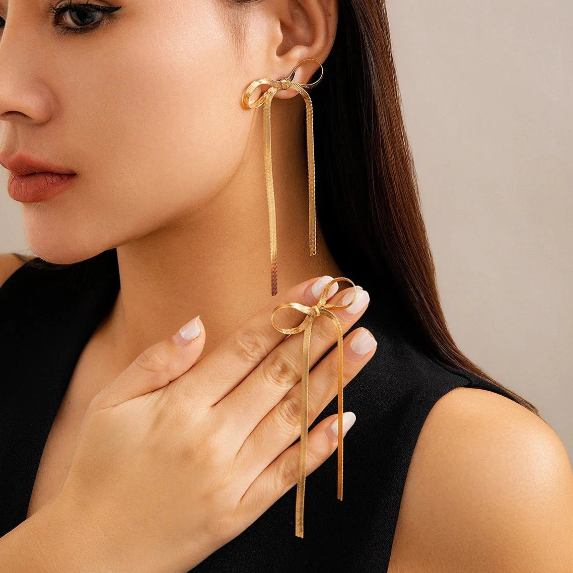 Dainty bow tassel earrings 847781