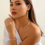 Load image into Gallery viewer, Dainty Floral Daisy Choker Necklace, Bracelet, and Earrings Set
