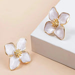 Load image into Gallery viewer, Dainty Floral Hibiscus Earrings
