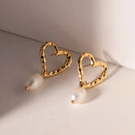 Load image into Gallery viewer, Dainty Heart Pearl Drop Earrings
