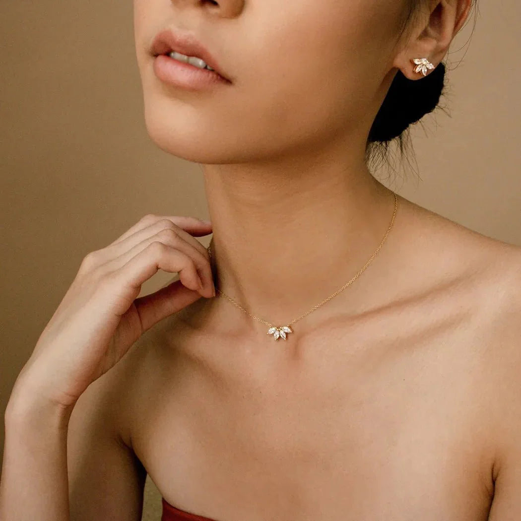 Dainty lotus floral necklace