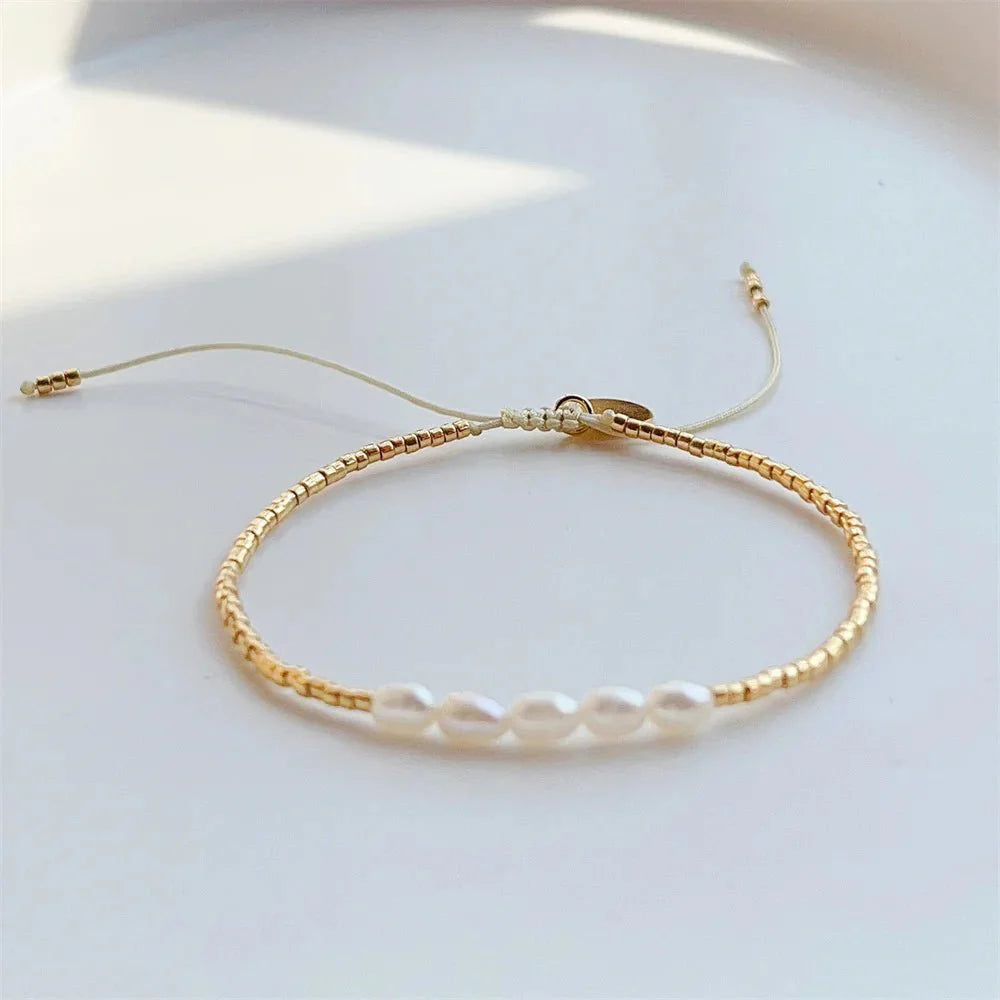 Dainty pearl golden beaded bracelet