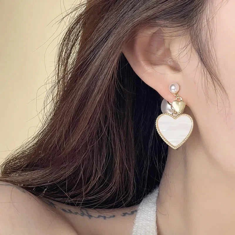 Dainty pearl stud heart shell earrings
