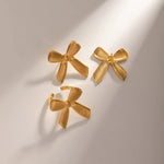 Load image into Gallery viewer, Dainty Striped Bow Elegant Ring and Earrings
