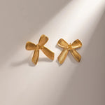 Load image into Gallery viewer, Dainty Striped Bow Elegant Ring and Earrings
