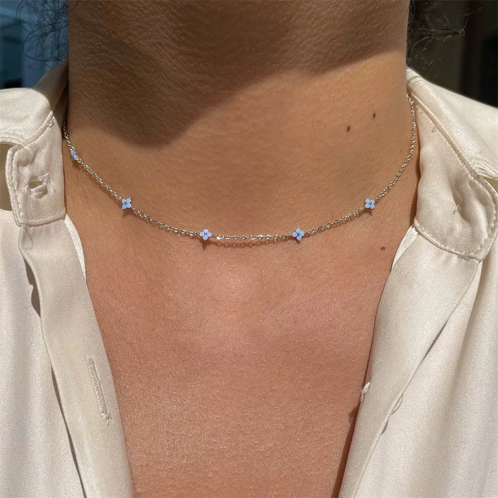 Dainty tiny flowers necklace