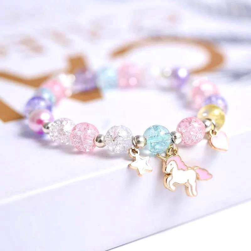 Dreamy Pearl Bracelet with Unicorn Charm