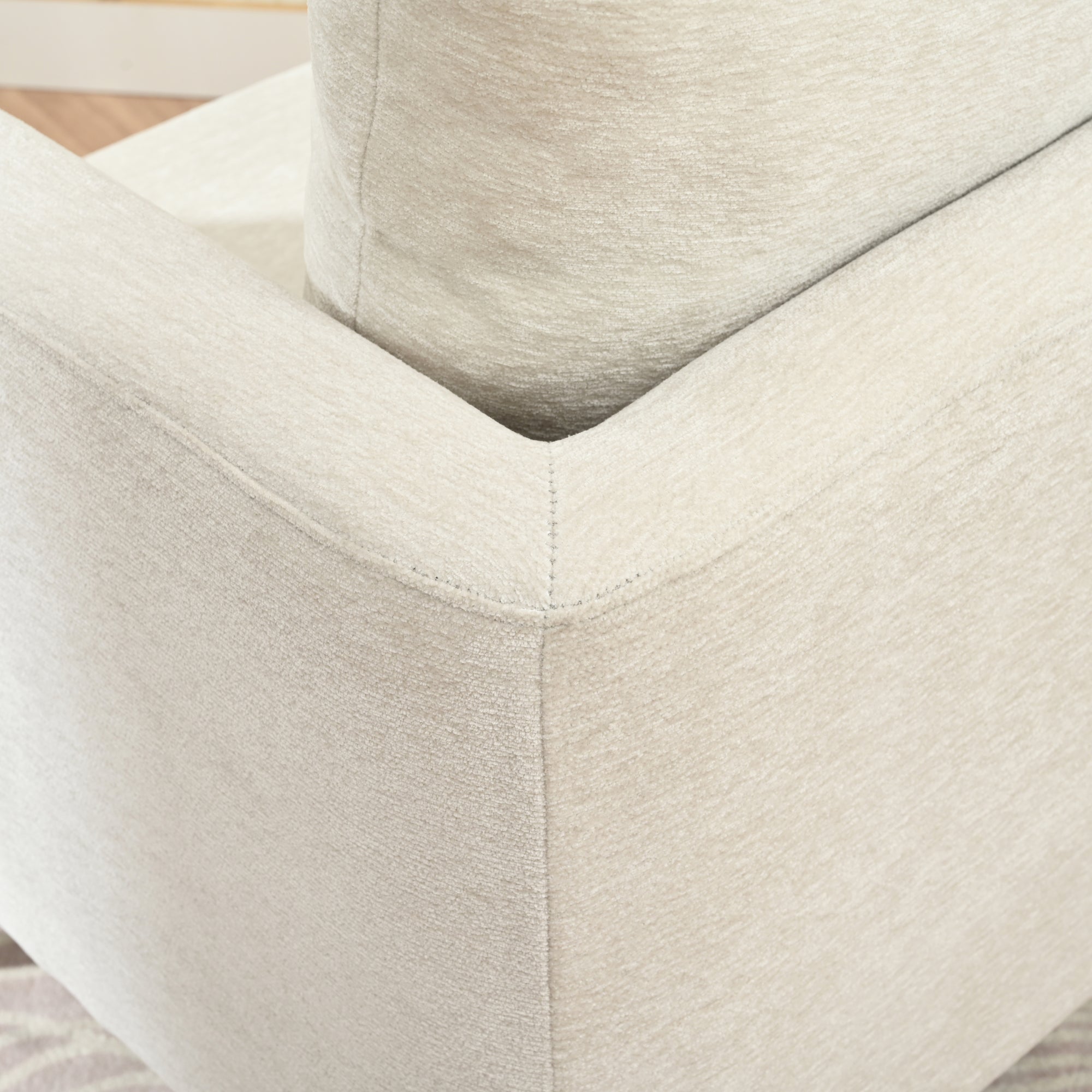 Barrel Chair - Cozy Upholstered Accent Chair in Beige for Living Room