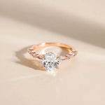 Load image into Gallery viewer, S925 3CT Elegant Oval Set Moissanite Accented Band Ring
