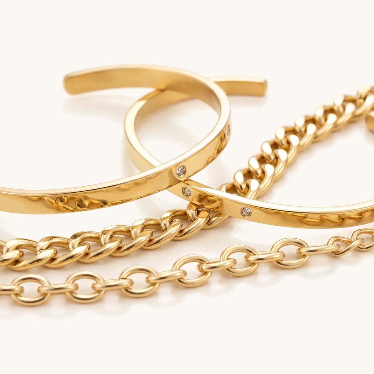 4 Chain Bracelet Set, close-up of the cuffs and chains