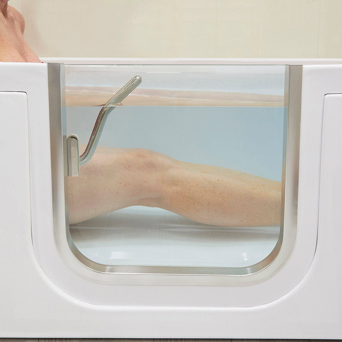 ELLA&#39;S BUBBLES Laydown Tub Ella Laydown 32x72 Walk-In-Bathtub