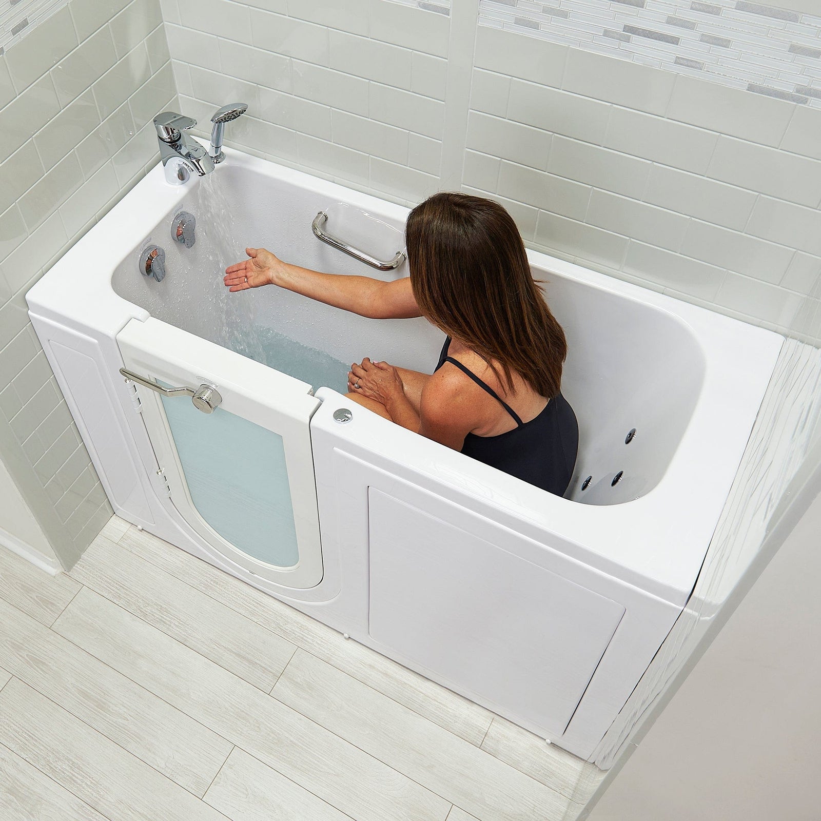 ELLA'S BUBBLES Outward Swinging Tub Ella Lounger 27x60 Walk-In Bathtub