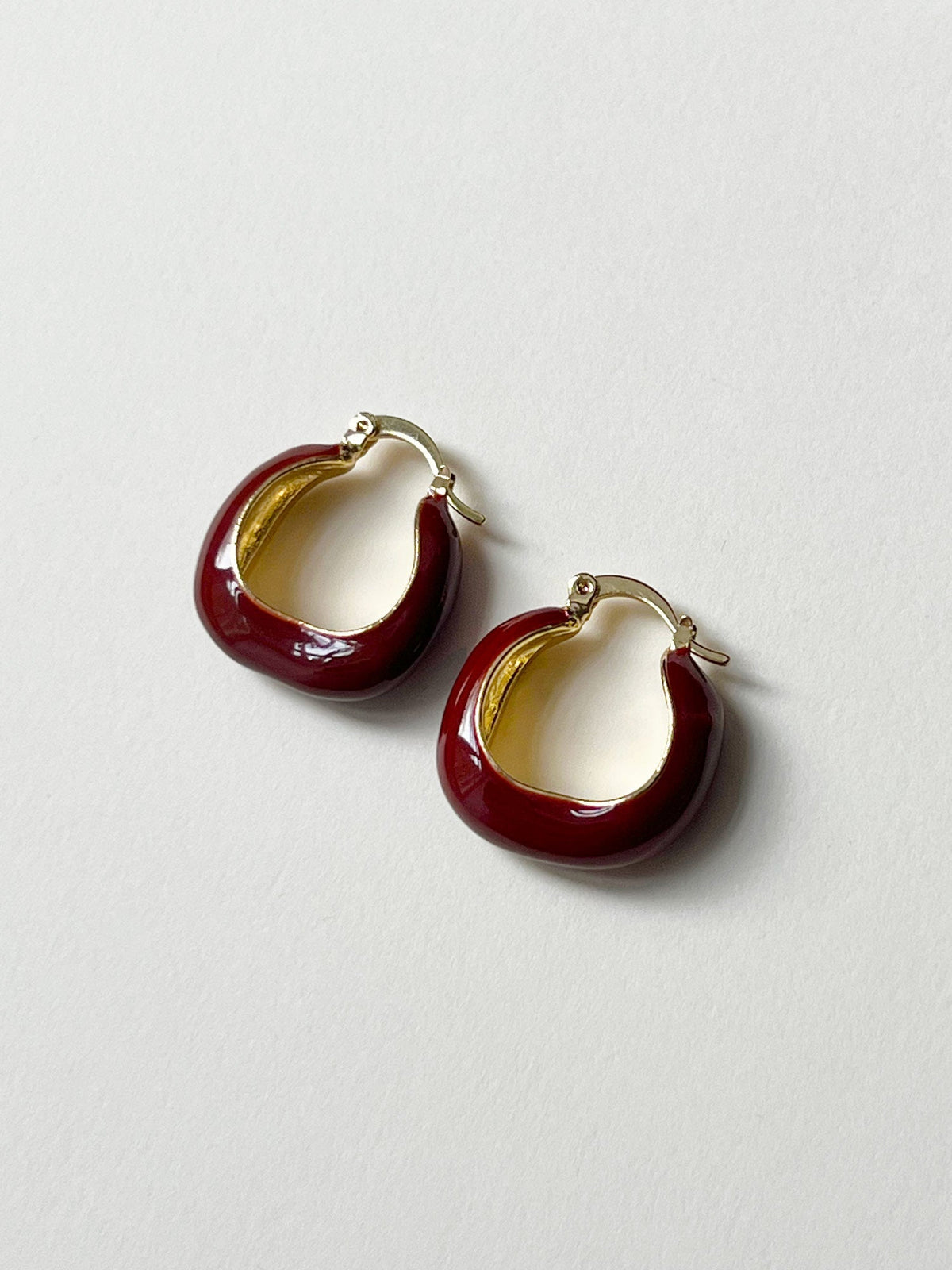 Burgundy chic enamel hoop earrings