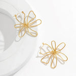 Load image into Gallery viewer, Floral Knot Outline Earrings
