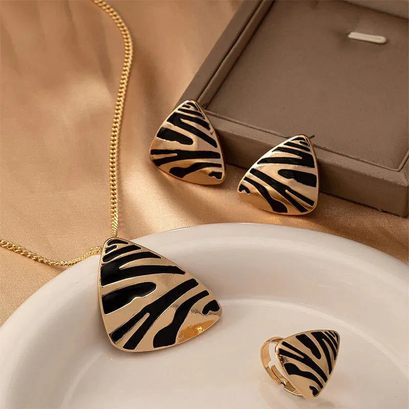 Geometric Leopard Print Necklace, Ring, Earrings Set