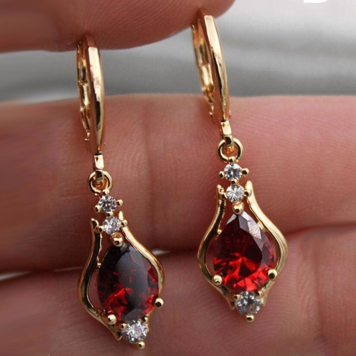 Kate rainbow heart earrings