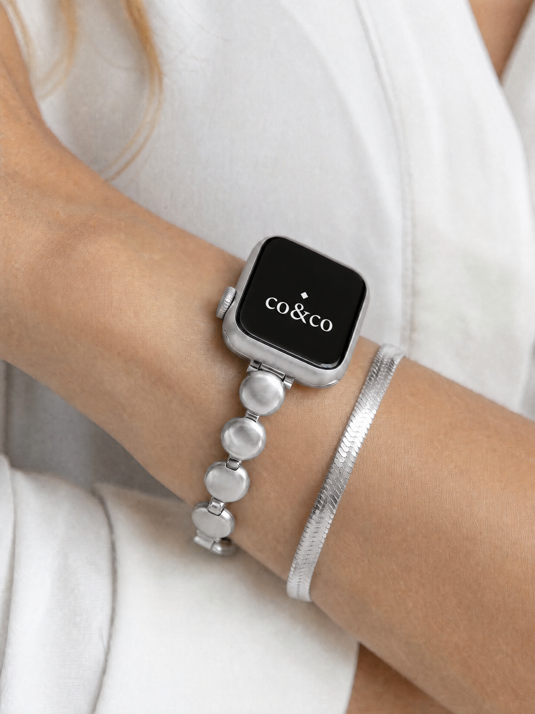 Silver Beaded Bracelet for Apple Watch S10-1/SE/Ultra – 38–49mm