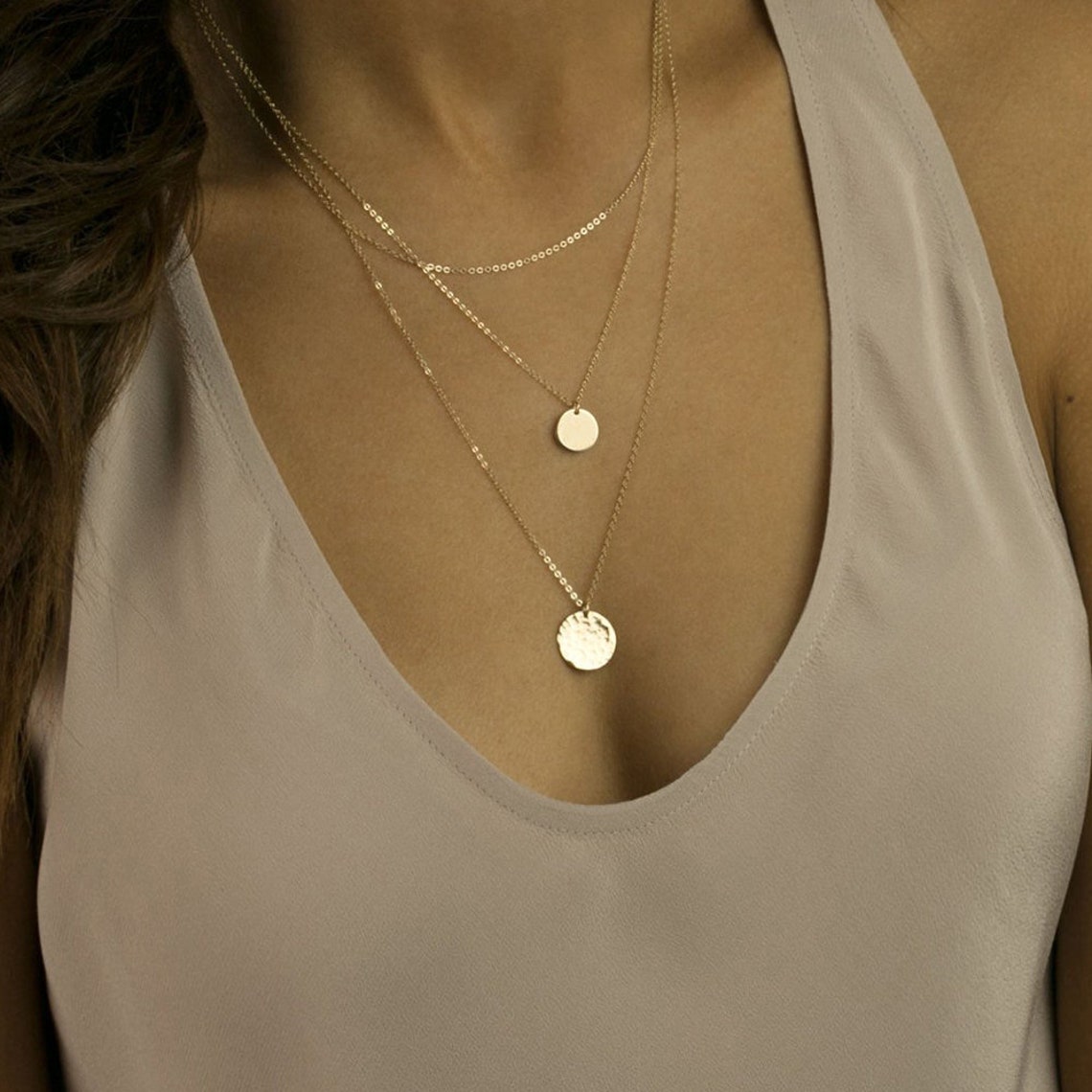 Round pendant set 3 layer disc necklace