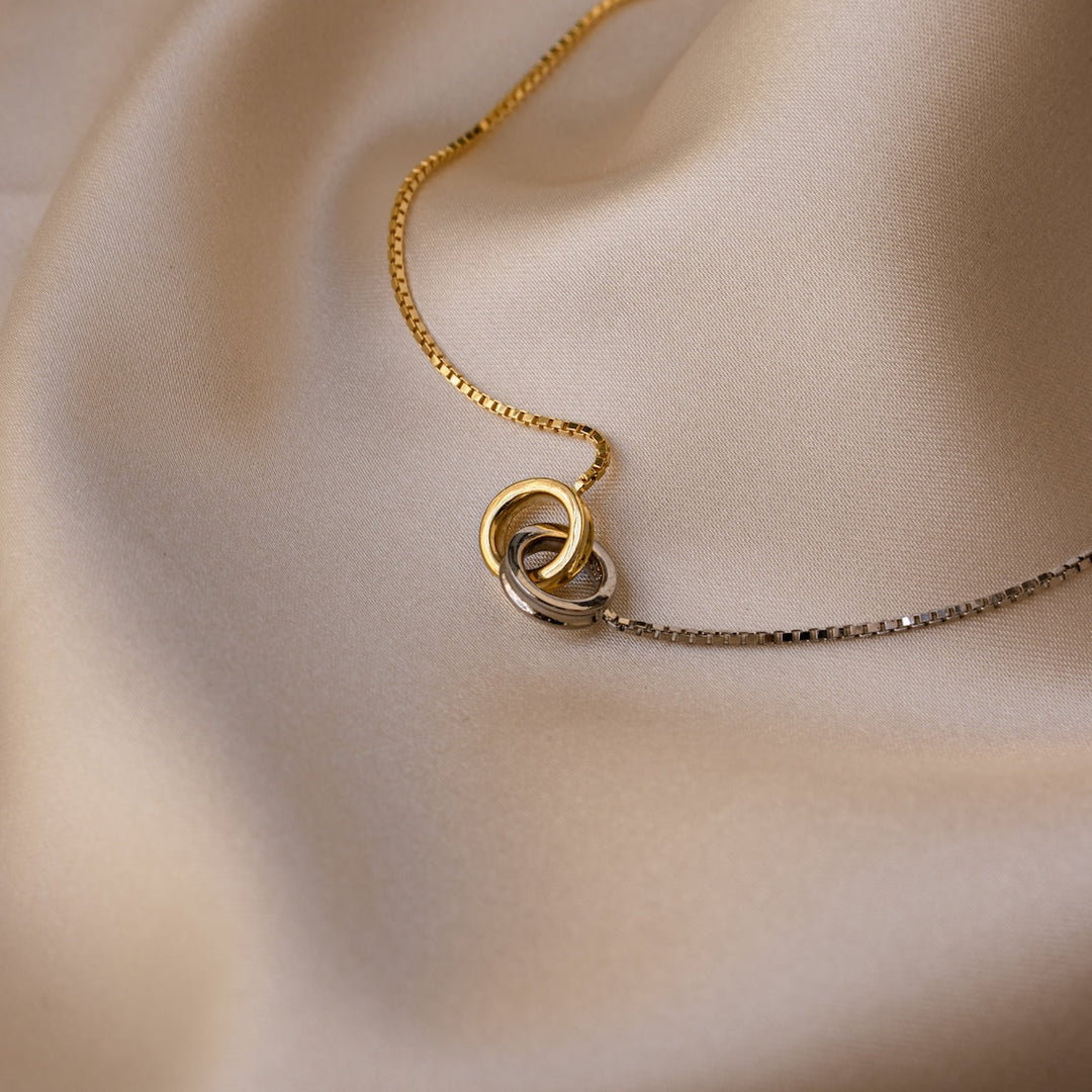 Eternal Circle Necklace Linked Circle Necklace
