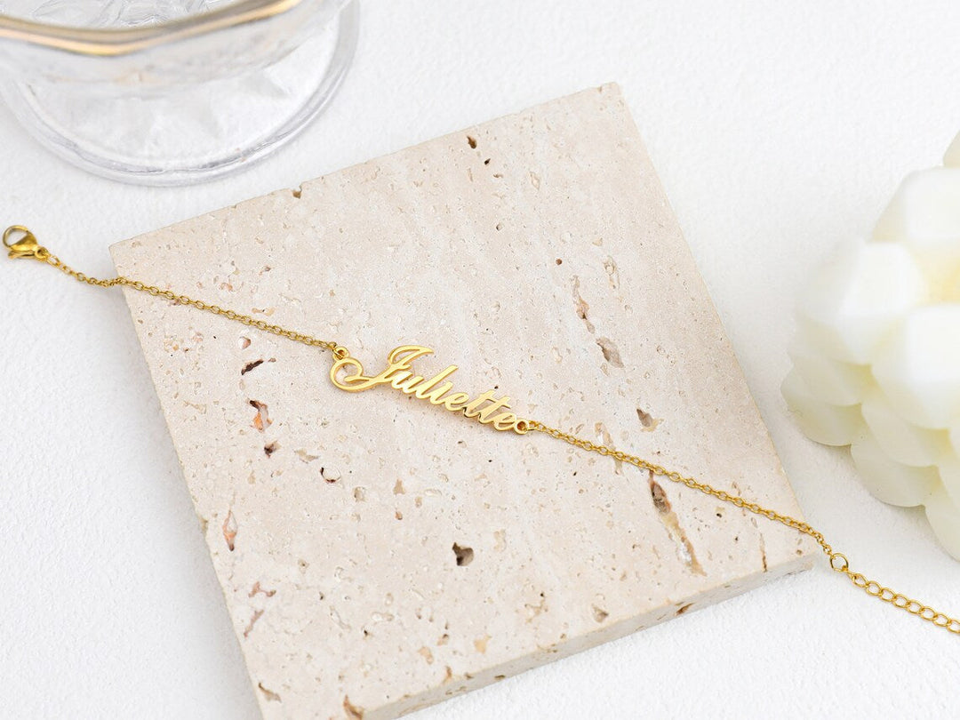 Gold Personalised Name Necklace