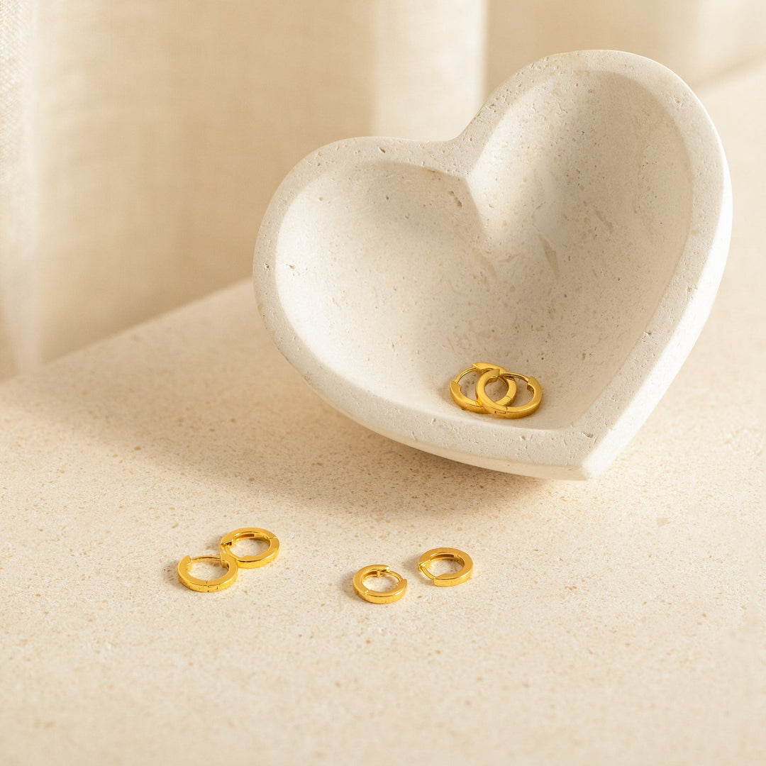 Minimal Huggie Hoop Buckle Earrings