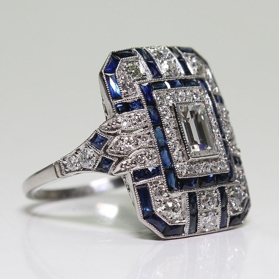 Classic Blue Vintage Ring in Silver