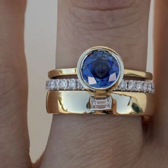 Classic Blue Zirconia Vintage Ring Set
