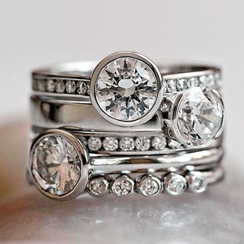 Classic Crystal Vintage Ring in Silver