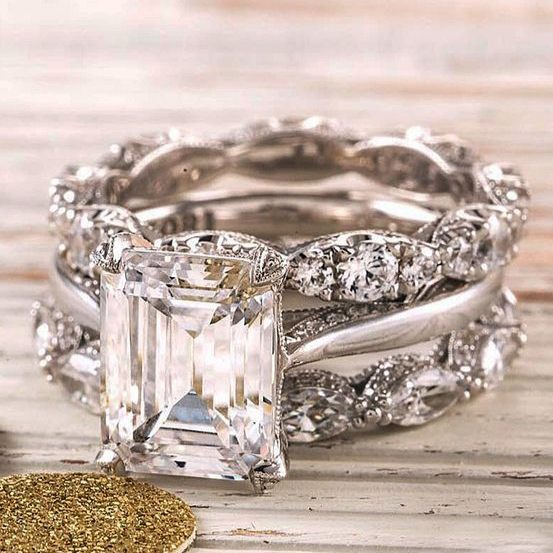 Romantic Vintage Statement Ring in Silver